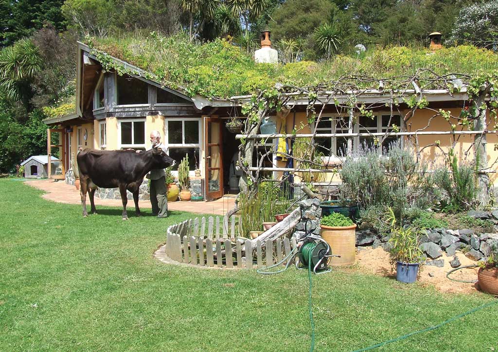 Permaculture Design Principle 2: 'Catch and store energy'  Joe Polaischer at Rainbow Valley Farm